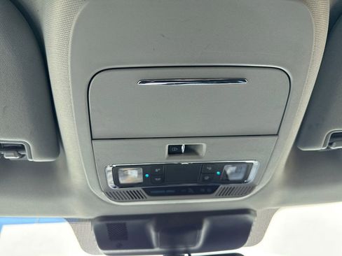 Used 2024 Ford F250 Lariat w/ FX4 Off-Road Package AWD/4WD image 21
