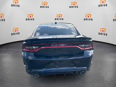 Used 2023 Dodge Charger R/T w/ Plus Group RWD image 4