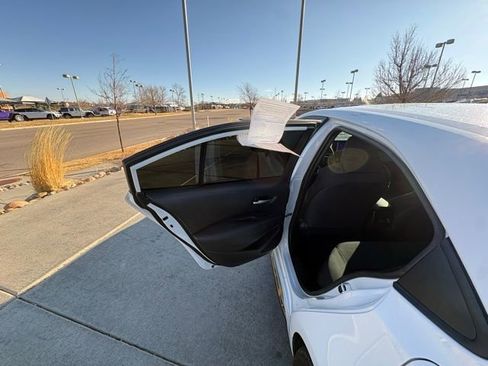 Used 2024 Toyota Corolla SE image 21