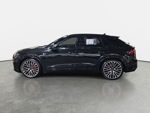 Used 2024 Audi SQ8 Prestige w/ Prestige Package image 8