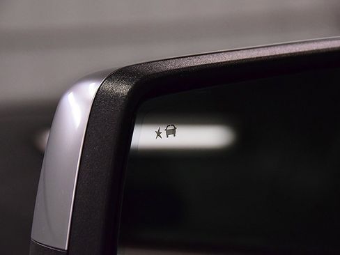 Used 2024 Chevrolet Silverado 1500 High Country w/ Z71 Off-Road Package image 14