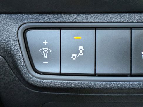 Certified 2023 Kia Forte GT-Line FWD image 17