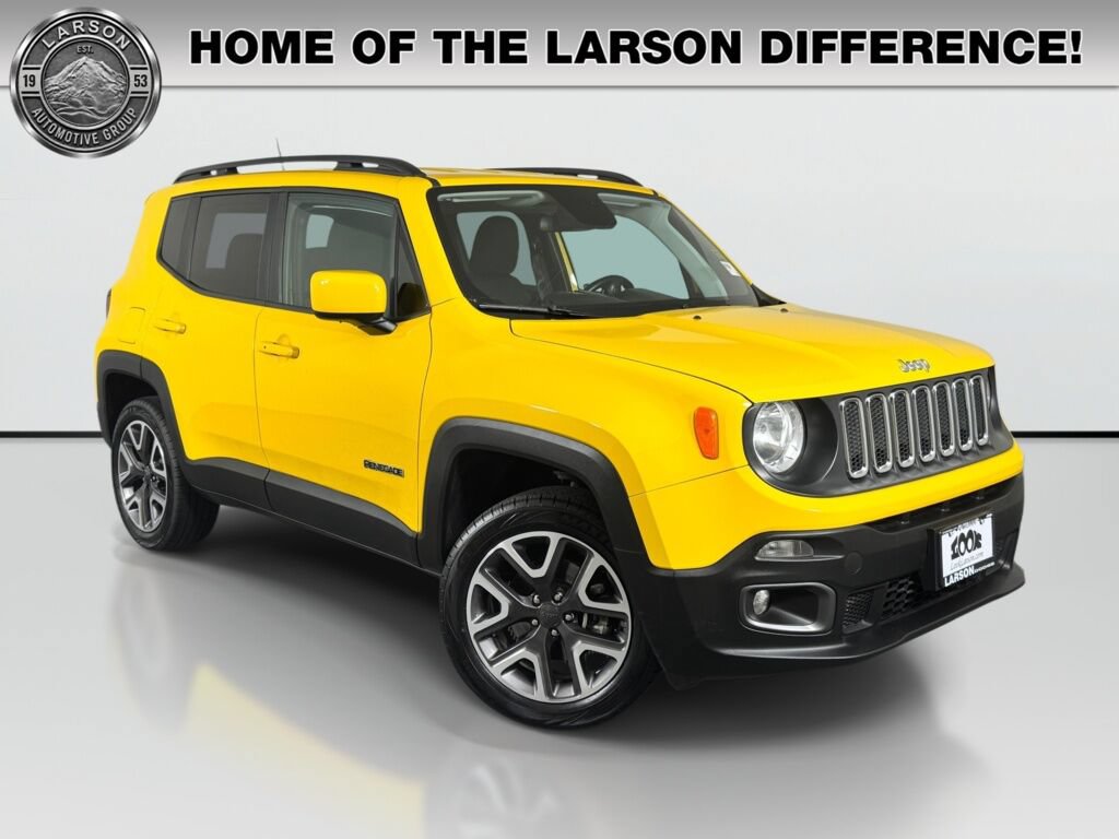 Used 2018 Jeep Renegade Latitude w/ Cold Weather Group AWD/4WD image 1