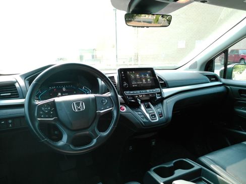 Used 2023 Honda Odyssey EX-L image 9