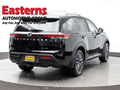 Used 2023 Nissan Pathfinder SL w/ SL Premium Package AWD/4WD image 5