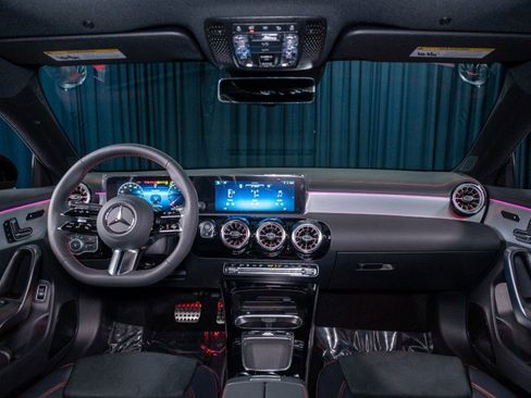 New 2026 Mercedes-Benz CLA 250 image 14