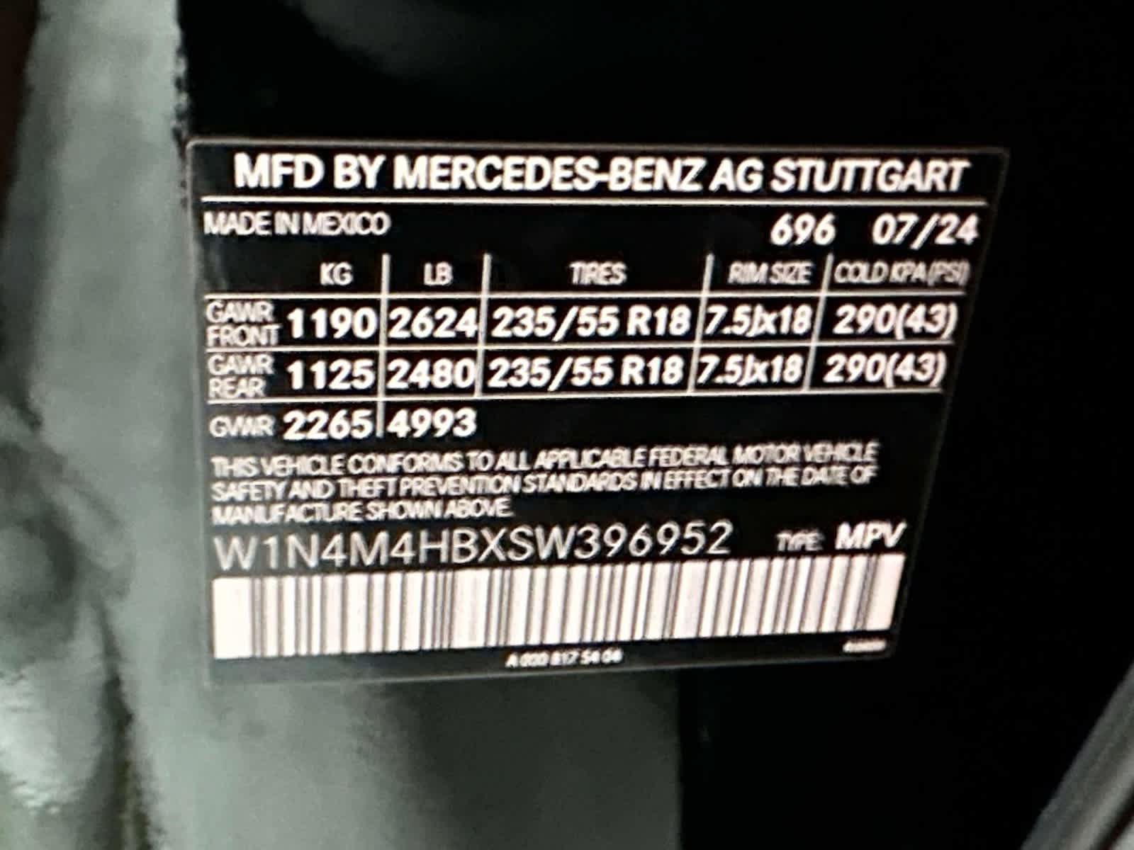 Used 2025 Mercedes-Benz GLB 250 4MATIC image 26