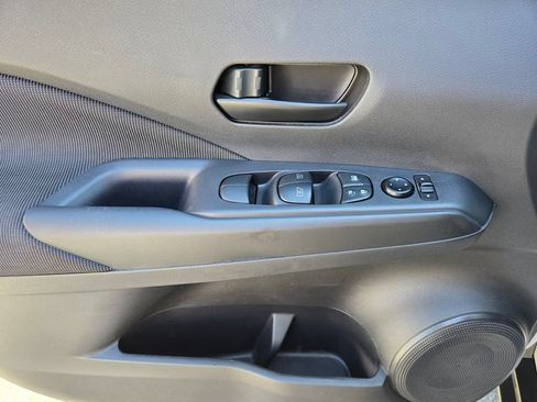 Certified 2020 Nissan Kicks S FWD image 22