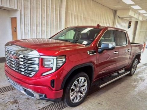 Used 2022 GMC Sierra 1500 Denali w/ Denali Reserve Package image 2