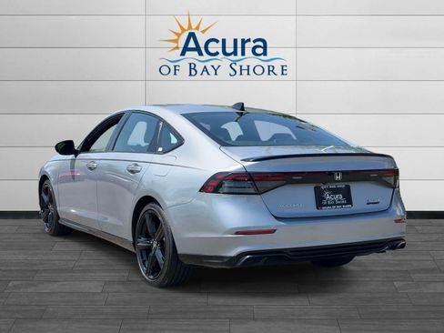 Used 2023 Honda Accord Sport image 5