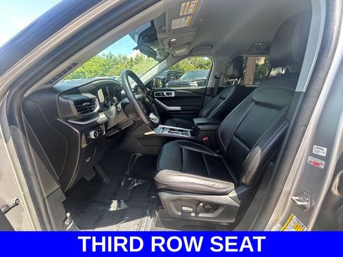 Certified 2022 Ford Explorer XLT w/ Equipment Group 202A image 11