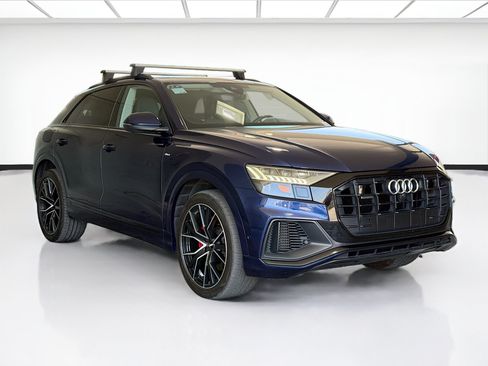 Used 2020 Audi Q8 Prestige w/ Prestige Package AWD/4WD image 3