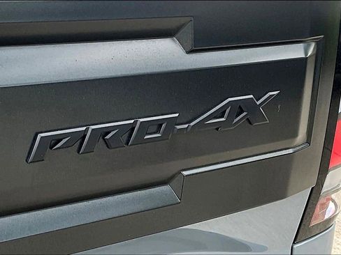 Certified 2025 Nissan Frontier PRO-4X AWD/4WD image 25