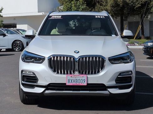 Used 2021 BMW X5 xDrive40i w/ Premium Package 2 image 2