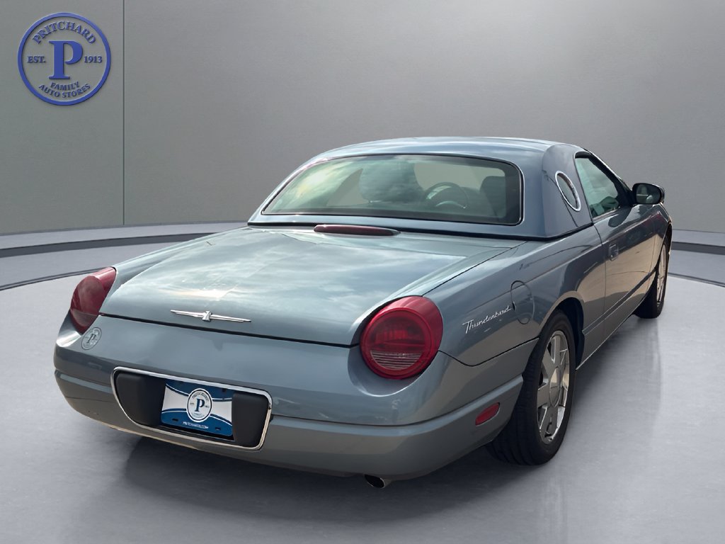 Used 2005 Ford Thunderbird RWD image 7