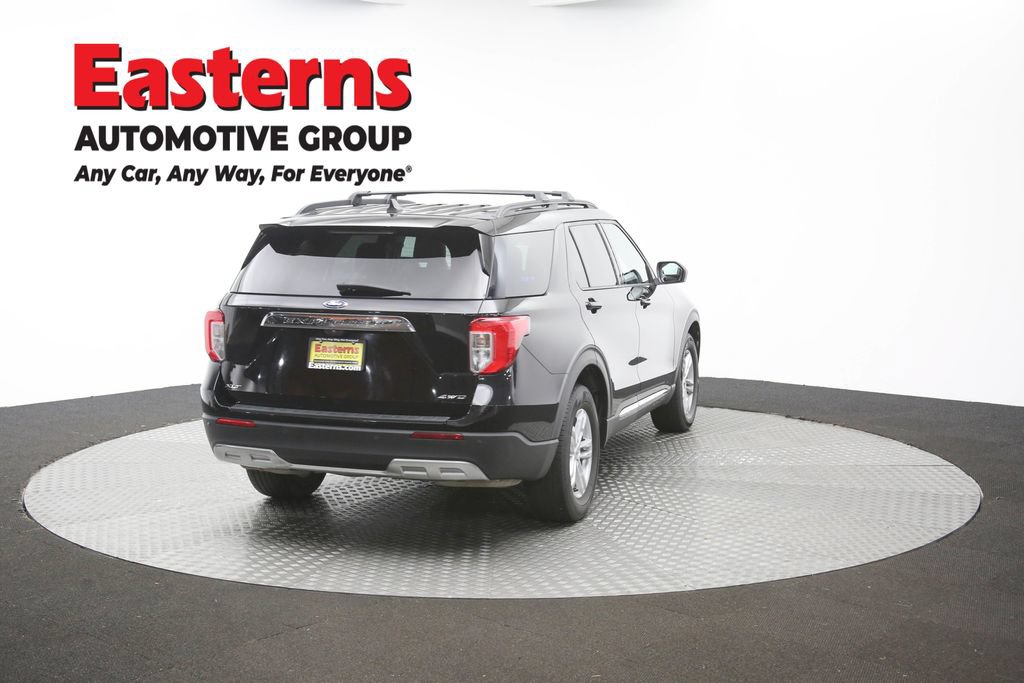 Used 2022 Ford Explorer XLT w/ Equipment Group 202A AWD/4WD image 40