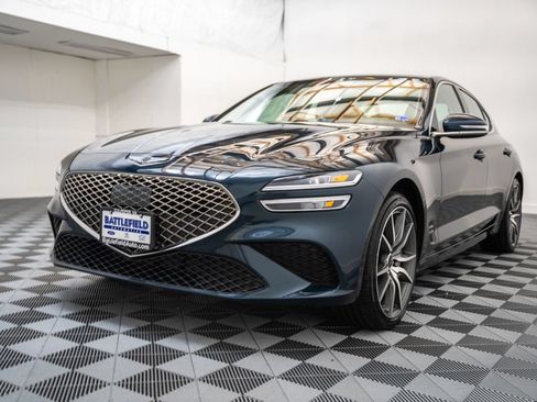 Used 2025 Genesis G70 2.5T AWD/4WD image 3