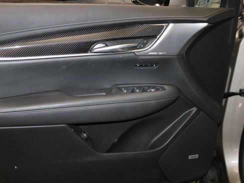 Certified 2023 Cadillac XT6 Sport image 22