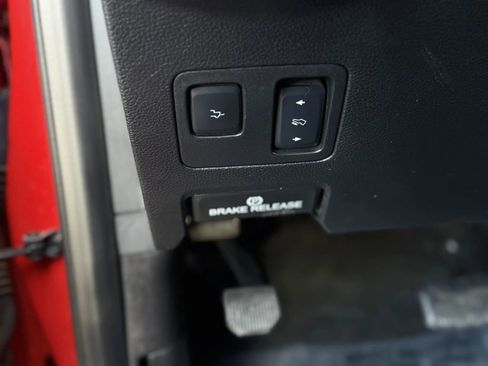 Used 2017 Ford F350 Lariat w/ Lariat Ultimate Package image 39