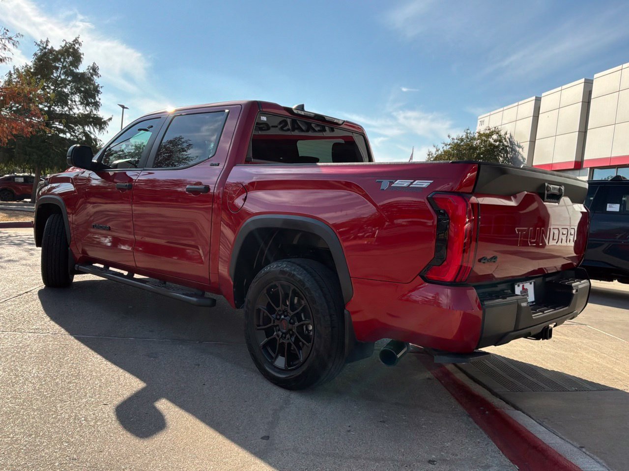 Used 2024 Toyota Tundra SR5 AWD/4WD image 8