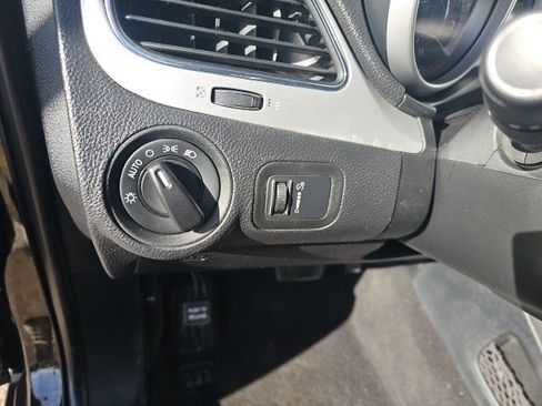 Used 2020 Dodge Journey SE w/ Blacktop Package image 14