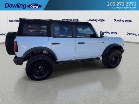 Used 2022 Ford Bronco Wildtrak image 4