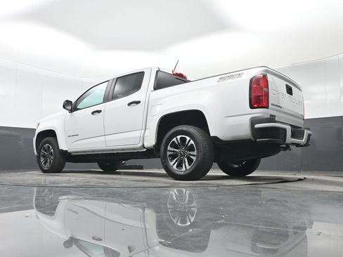 Used 2021 Chevrolet Colorado Z71 AWD/4WD image 28
