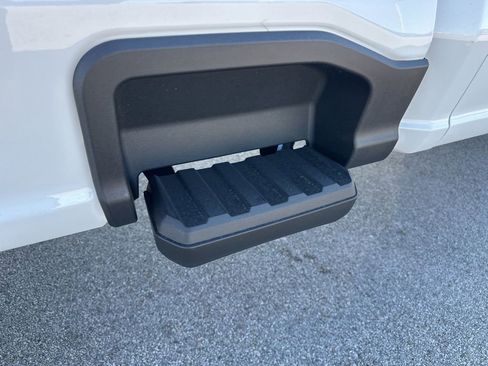 New 2026 Ford F250 XL w/ XL Chrome Package image 42