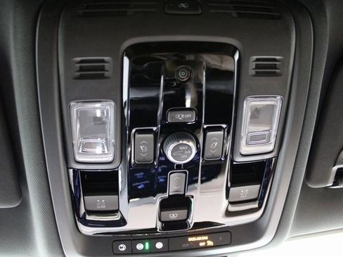 New 2026 Chevrolet Tahoe High Country image 15