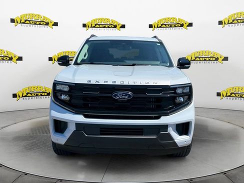 New 2026 Ford Expedition Active RWD image 9