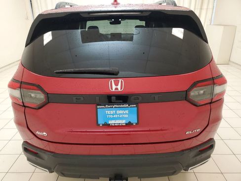 Used 2023 Honda Pilot Elite image 31