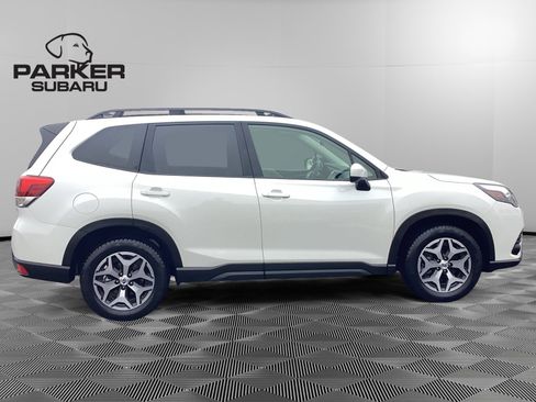 Certified 2024 Subaru Forester Premium image 6