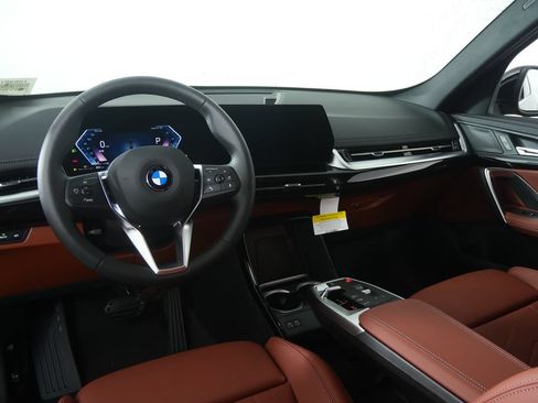 New 2026 BMW X1 xDrive28i AWD/4WD image 17