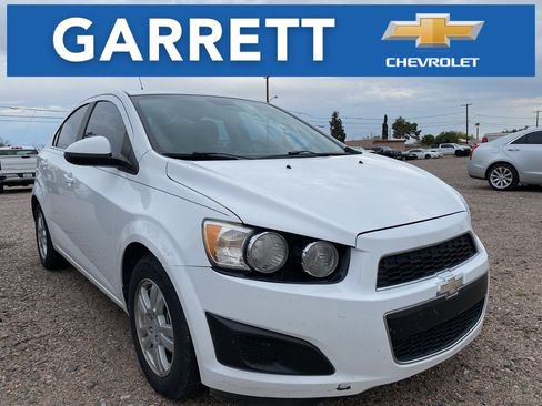 Used 2013 Chevrolet Sonic LT image 1