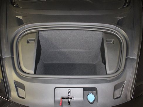 Used 2025 Porsche Taycan 4S image 12