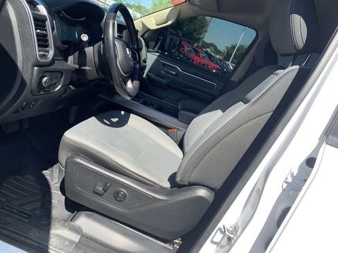 Used 2020 RAM 1500 Big Horn RWD image 18