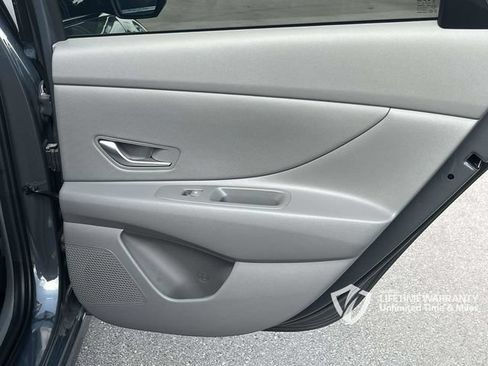 Certified 2024 Hyundai Elantra SEL w/ Convenience Package FWD image 26