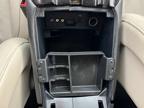 Used 2014 Ford Fusion Titanium FWD image 29