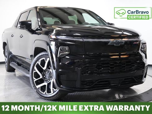 Used 2025 Chevrolet Silverado EV RST AWD/4WD image 1