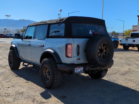Used 2021 Ford Bronco Badlands image 5