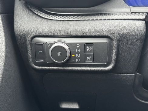 Used 2021 Ford Explorer ST w/ ST Street Pack image 32