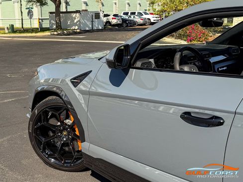 Used 2024 Lamborghini Urus Performante image 53