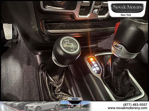 Used 2021 Jeep Wrangler Unlimited Sport image 23