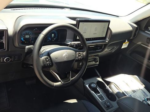 New 2025 Ford Bronco Sport Outer Banks AWD/4WD image 15