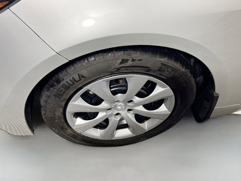 Used 2023 Toyota Corolla LE image 14