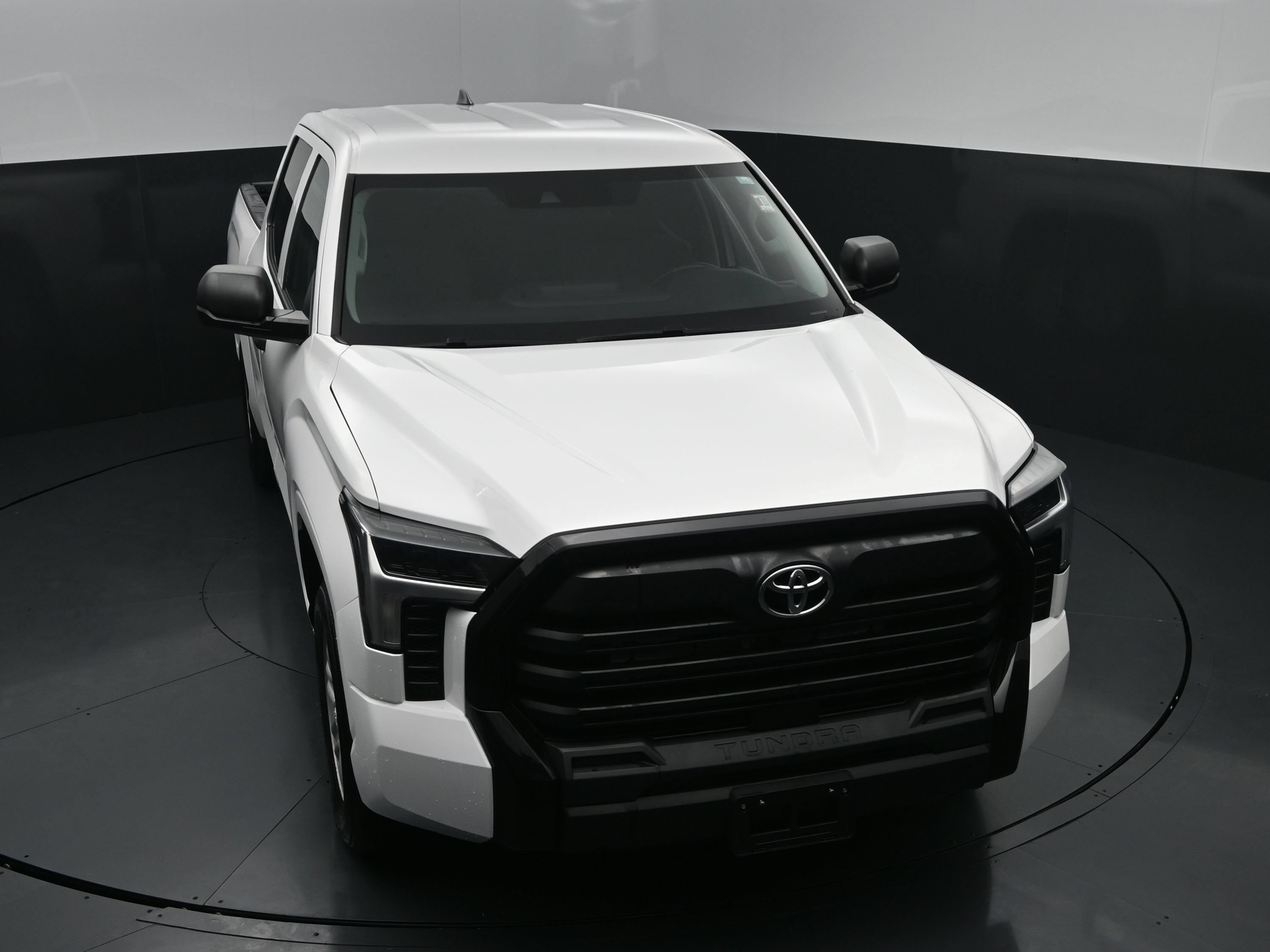 Used 2022 Toyota Tundra SR w/ SR Tow Package RWD image 33