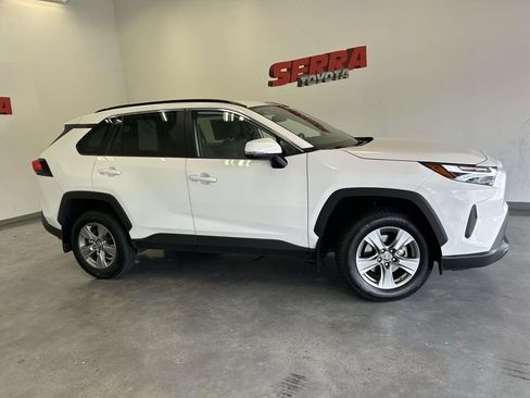 Used 2024 Toyota RAV4 XLE FWD image 2