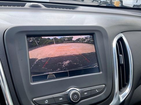 Used 2024 Chevrolet Equinox LT w/ LPO, Floor Liner Package FWD image 22