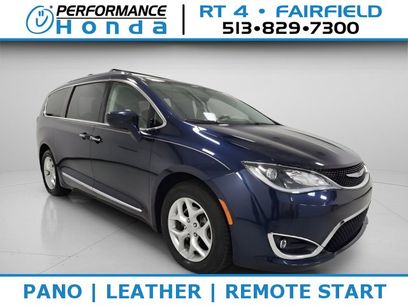 Used 2018 Chrysler Pacifica Touring-L Plus w/ Tire & Wheel Group