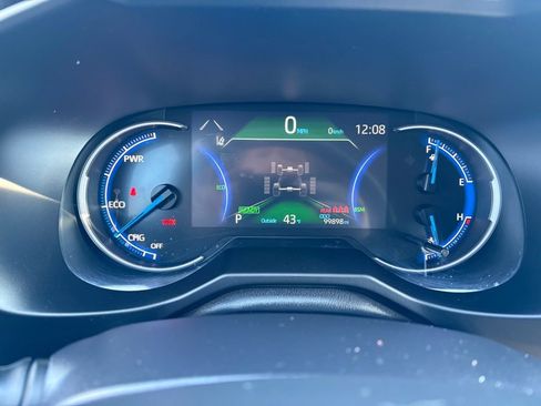 Certified 2024 Toyota RAV4 XLE image 18